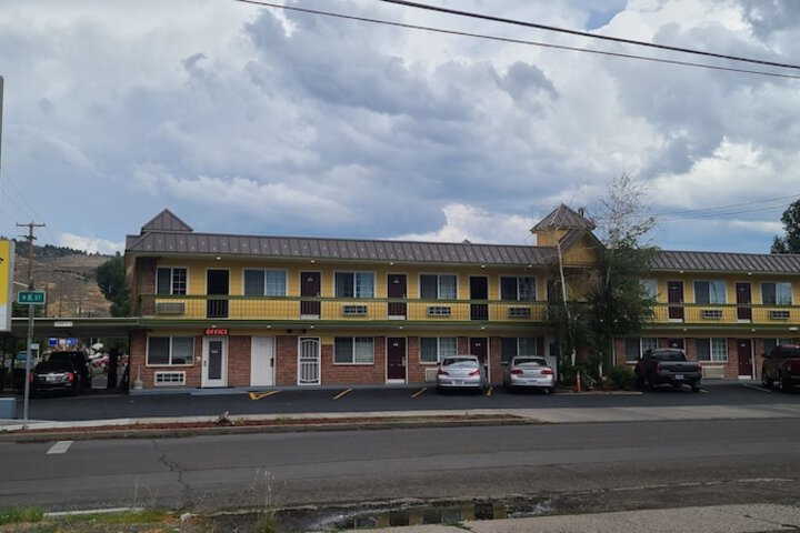 Hotel 5 of 20
