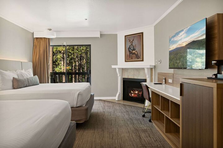 Chateau Big Bear Boutique Hotel BW Signature Collection