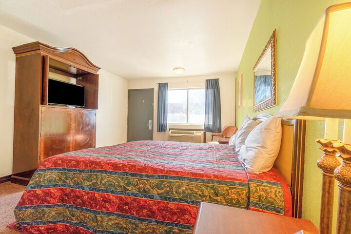Room 45 of 123