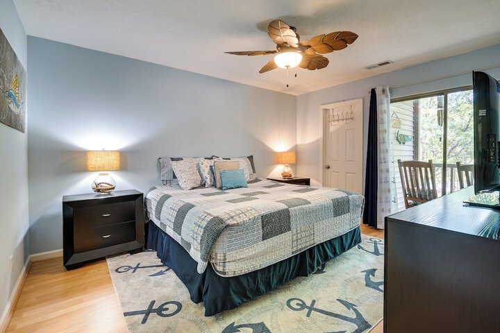 Pawleys Island Vacation Rental on Golf Course!