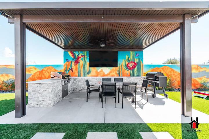 Peaceful Getaway to a New Custom-Built Luxury Home