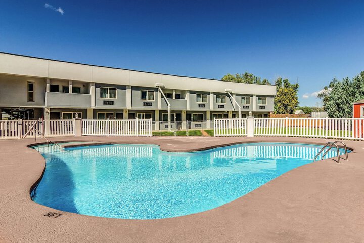 Pool 8 of 62