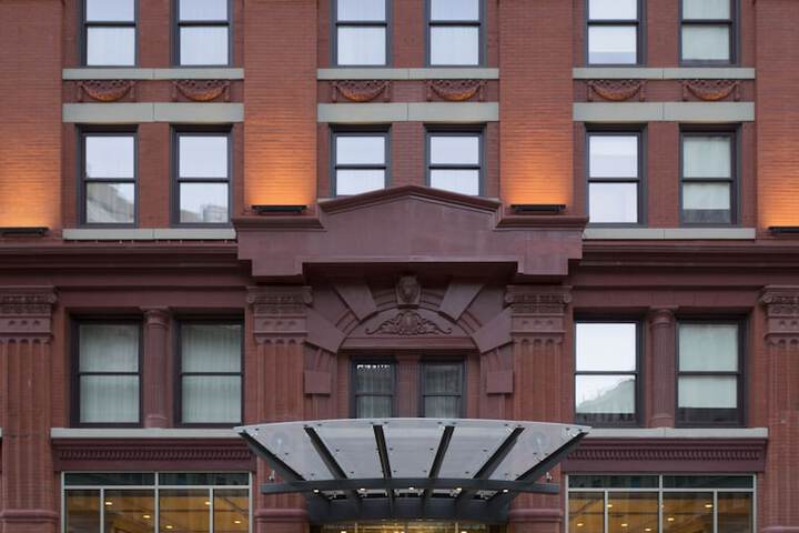 Kimpton Schofield Hotel by IHG