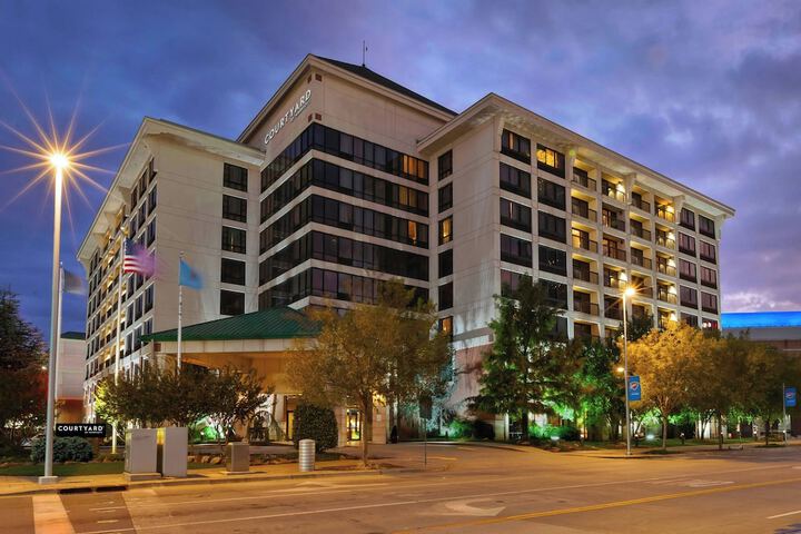 Hotel 4 of 41