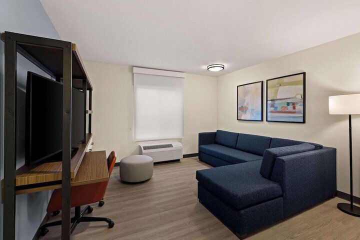 Room 14 of 35