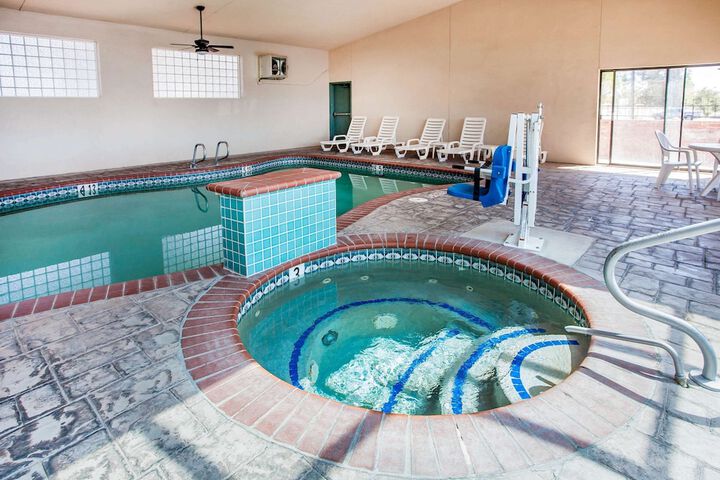 Pool 10 of 58