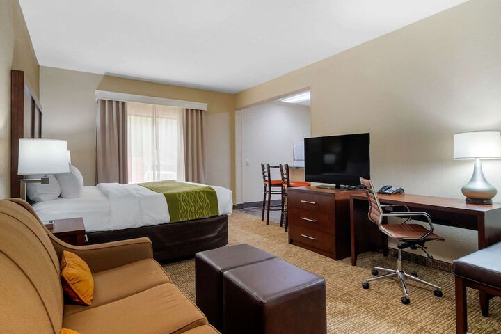 Room 17 of 31