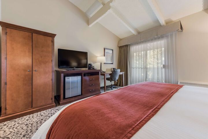 Best Western Tyrolean Lodge