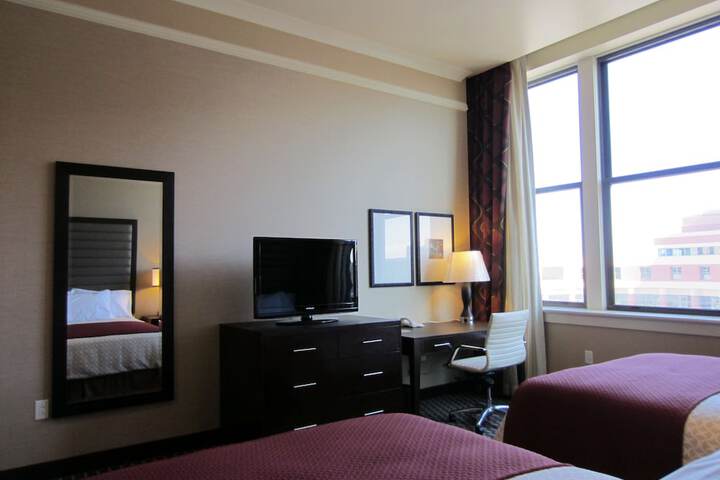 Room 9 of 47