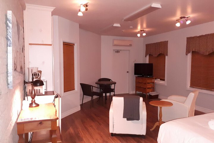 Room 12 of 47