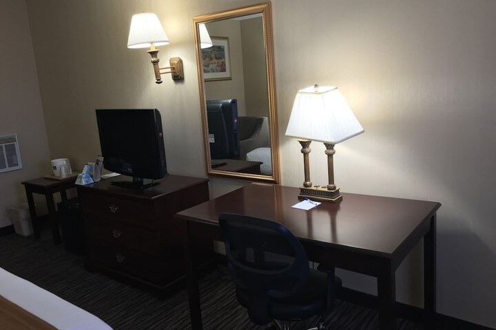 Best Western Gateway Adirondack Inn