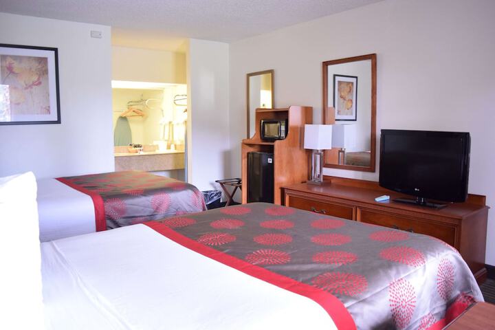 Room 31 of 34