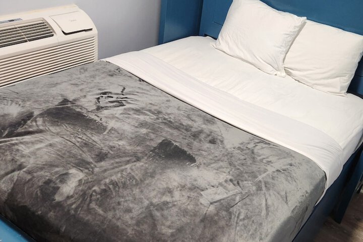 Room 20 of 31