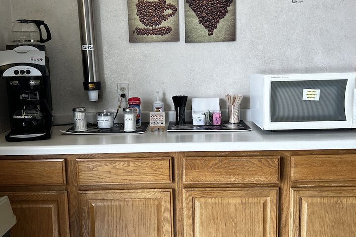 Breakfast/Coffee Service 27 of 29