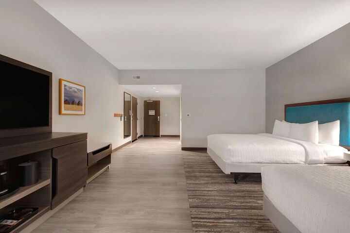 Room 29 of 47