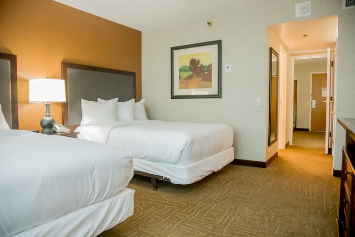 Embassy Suites by Hilton Lexington Green