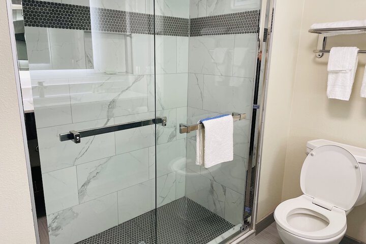 Quality Inn & Suites Lake Charles South