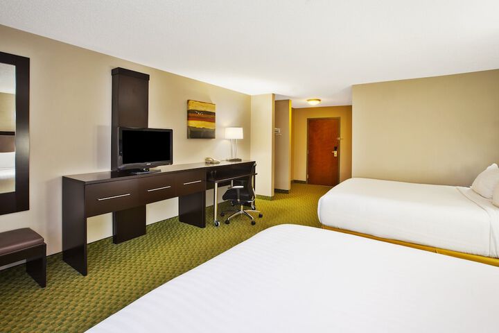 Room 36 of 71