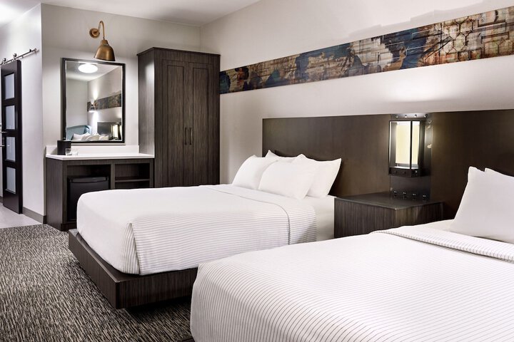The Southlake Hotel