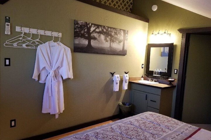 Room 55 of 150