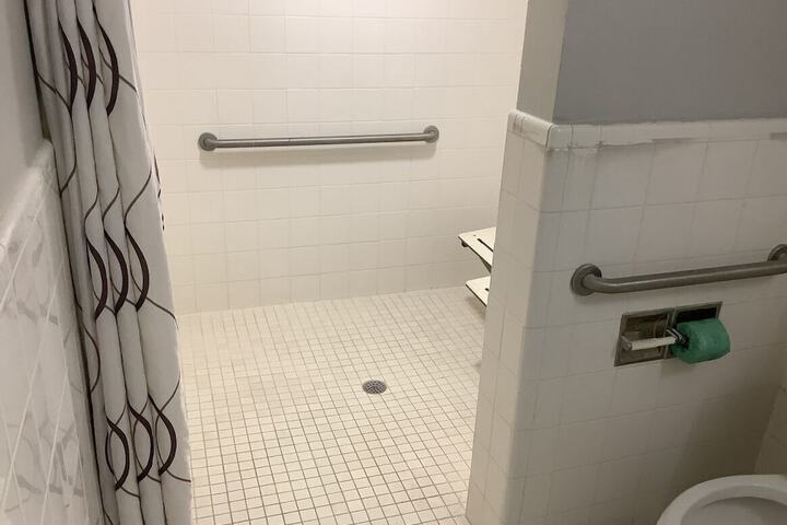 Room 15 of 15