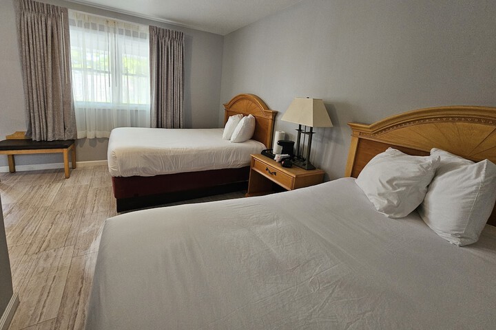 Room 50 of 79