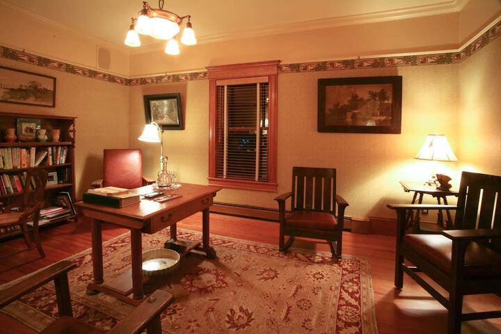 Hotel Interior 10 of 35