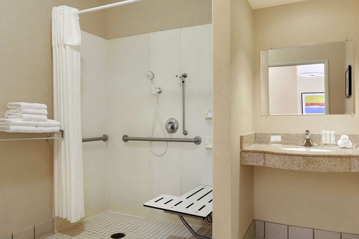 Homewood Suites by Hilton Oakland-Waterfront