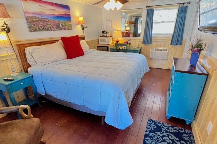 Room 162 of 191