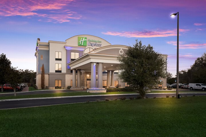 Holiday Inn Express Hotel & Suites PERRY by IHG