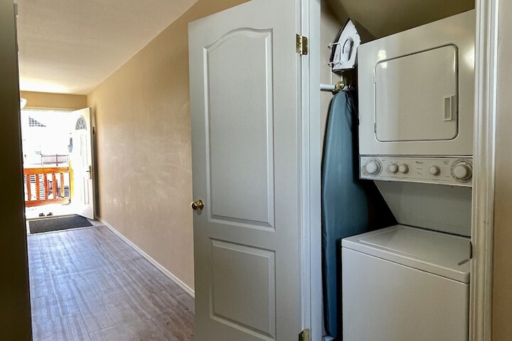 Laundry 85 of 112