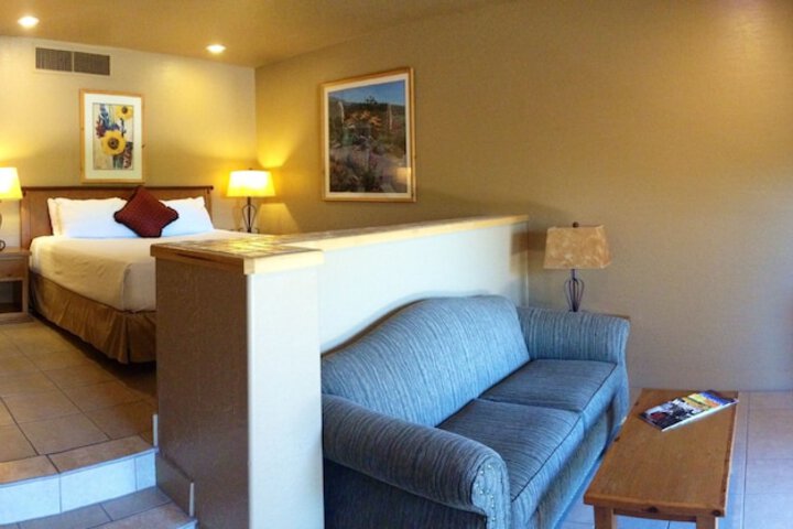 Room 17 of 59