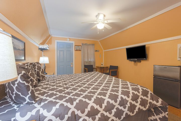 Room 49 of 62