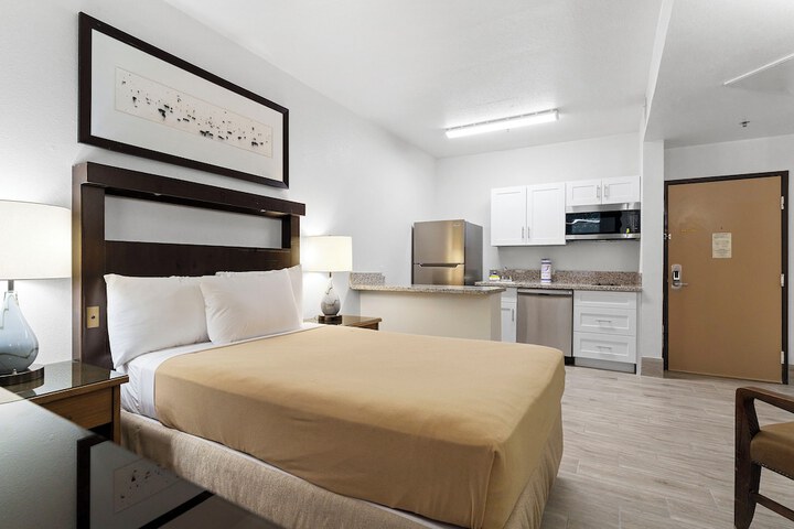 Metro Chandler Extended Stay
