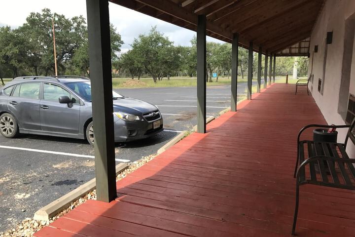 Outpost Motel