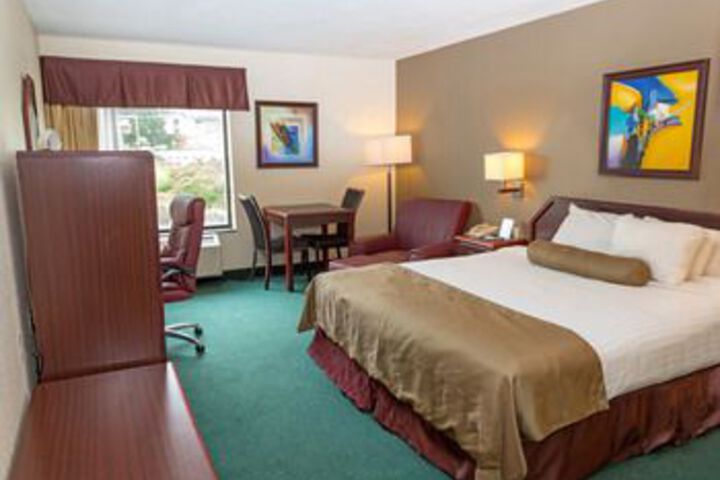 SureStay Plus Hotel by Best Western Somerset