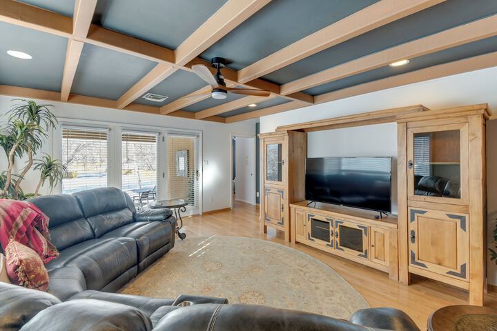 Game Room Media Room & Pool: Luxe Villa in Craig!