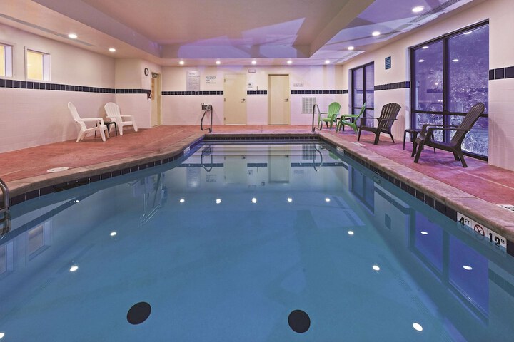 Pool 5 of 41
