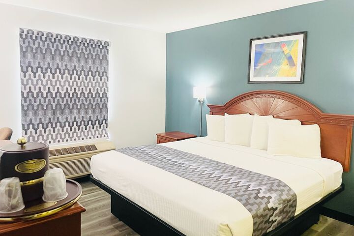Grand Vista Hotel and Suites