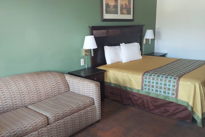 Shelaine Inn
