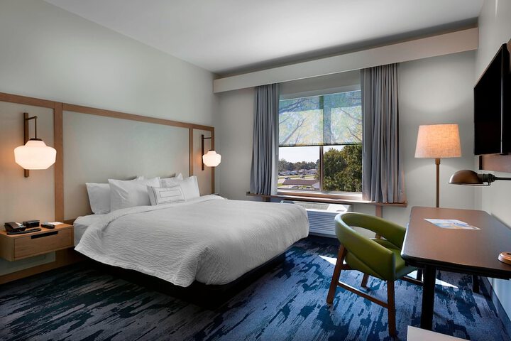 Room 20 of 32