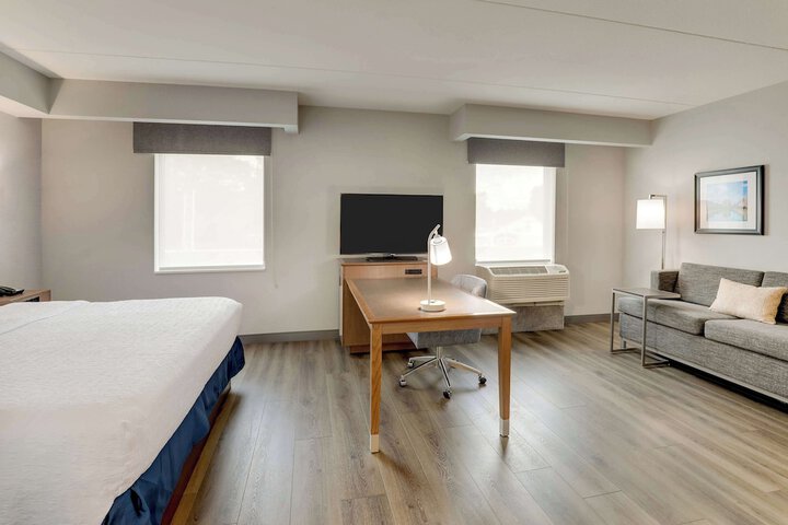 Hampton Inn & Suites Rome