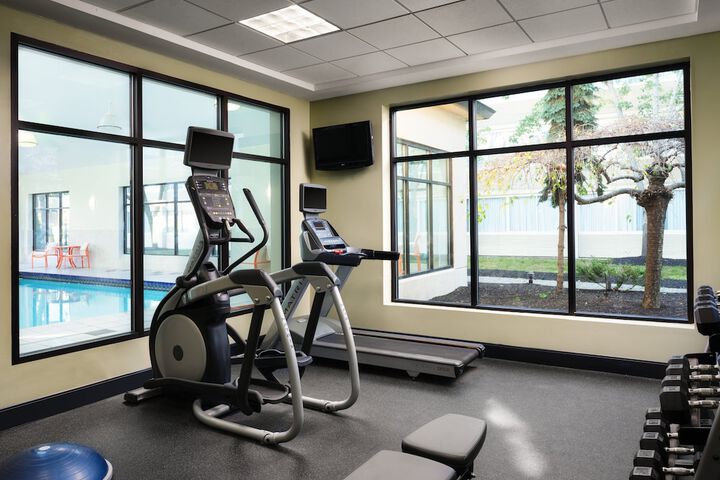 Holiday Inn Hotel & Suites Boston - Peabody by IHG
