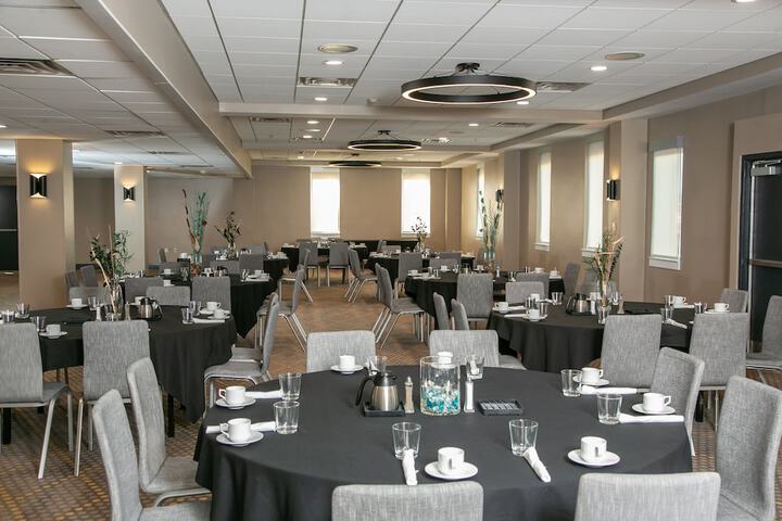 Holiday Inn Metairie New Orleans by IHG