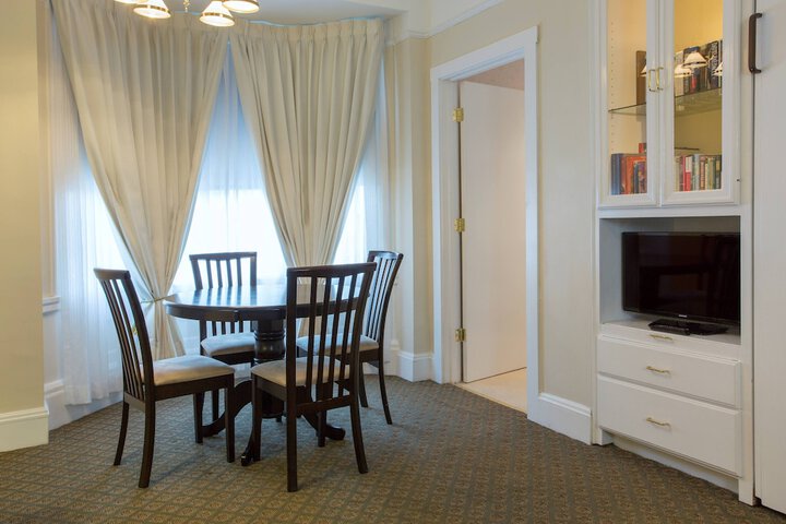 Room 12 of 24
