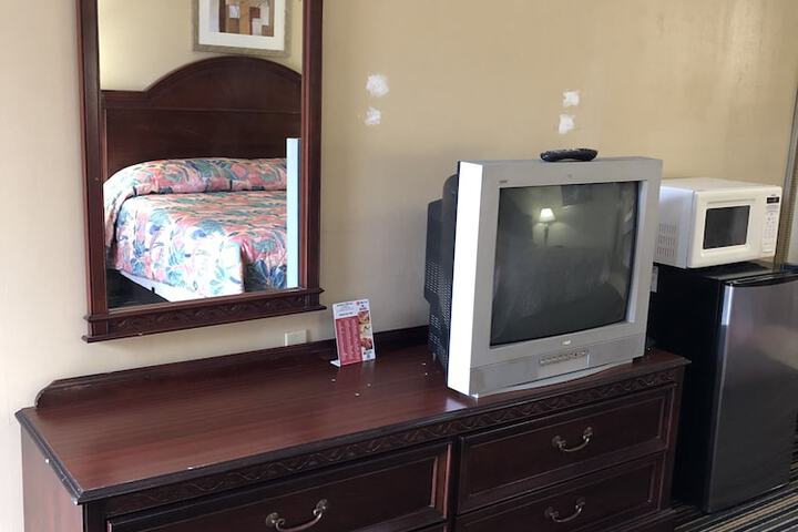 Room 31 of 43