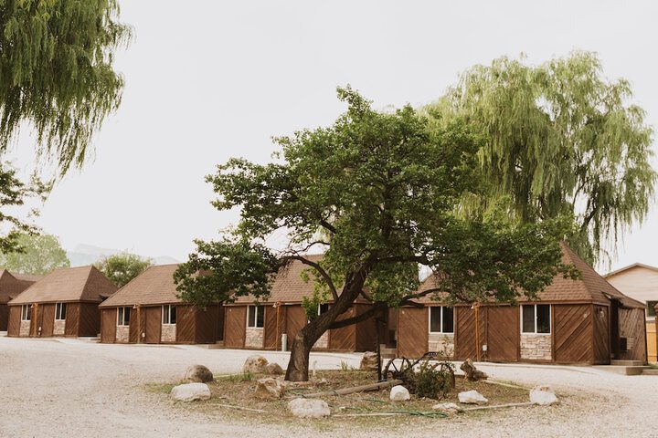 Bryce Pioneer Village