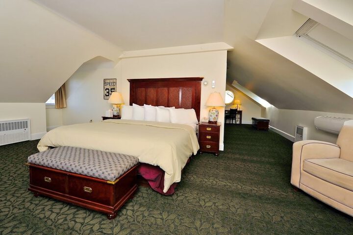 Room 31 of 46