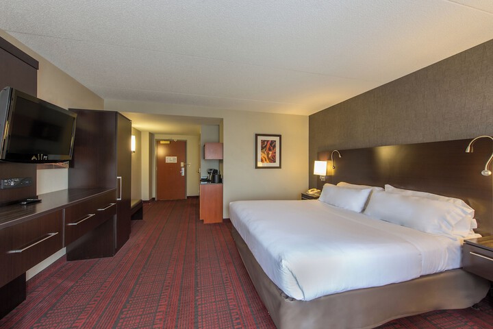 Holiday Inn Express Hotel & Suites Auburn by IHG
