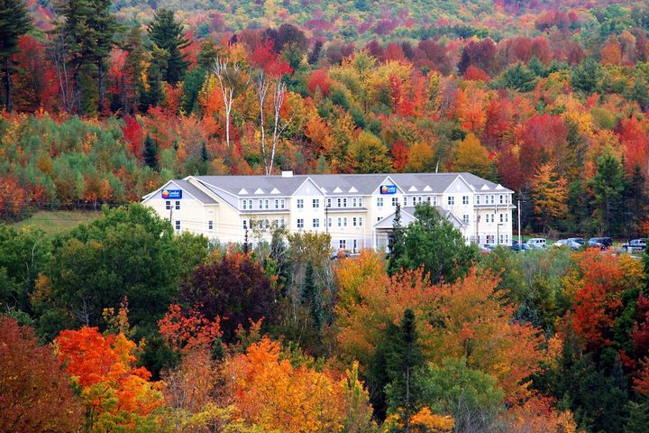 Hotel 3 of 50